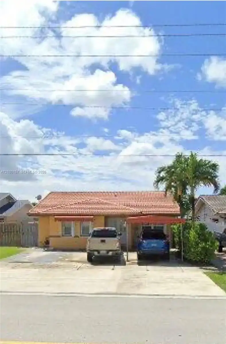1280 SW 142nd Ave, Miami FL 33184