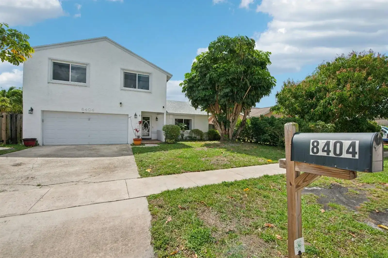 8404 SW 20th Street, North Lauderdale FL 33068