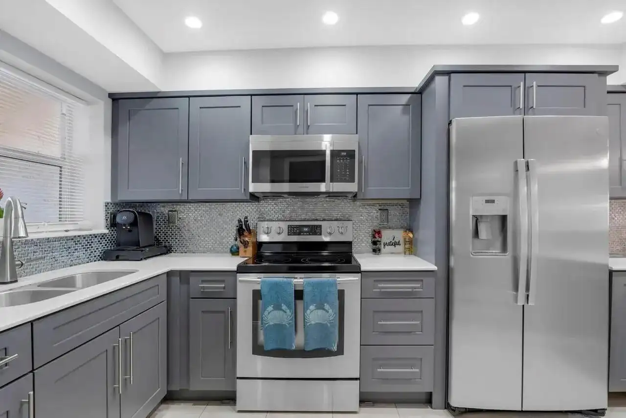 1839 SE 4th Street, Pompano Beach FL 33060