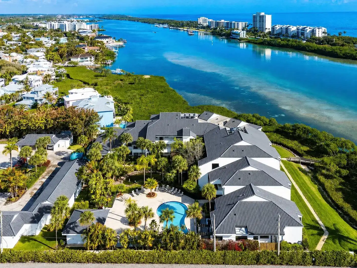 200 Waterway Road # 104, Tequesta FL 33469