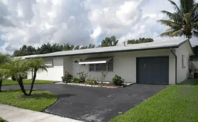 2955 NW 73rd Avenue, Sunrise FL 33313