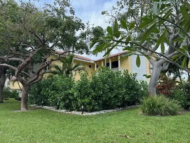 226 Seabreeze Circle, Jupiter FL 33477