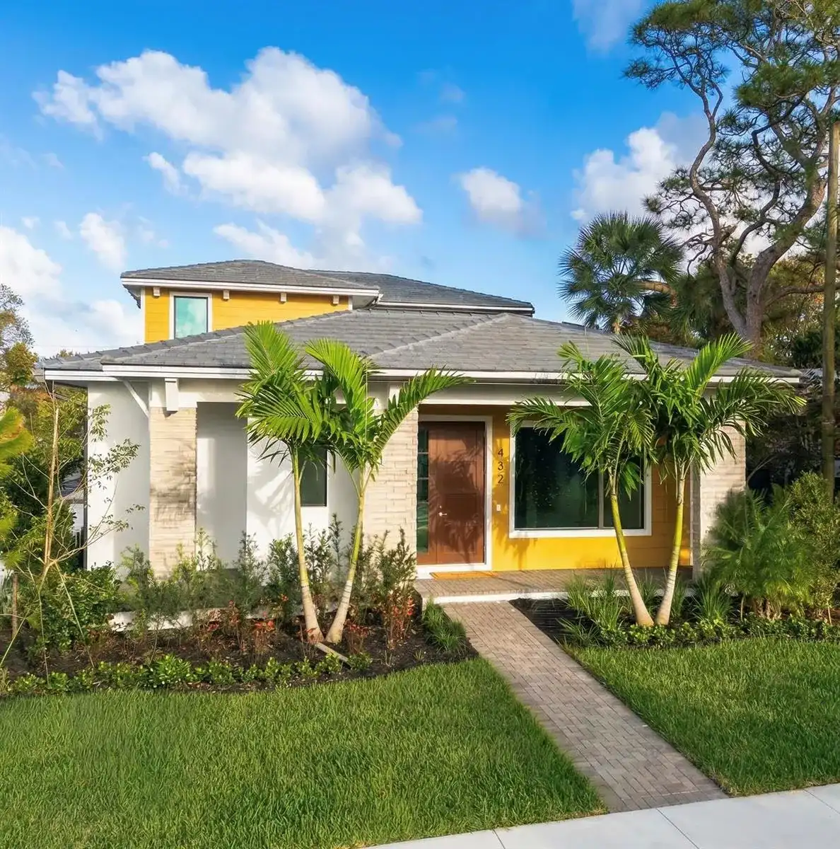 432 NW North River Drive, Stuart FL 34994