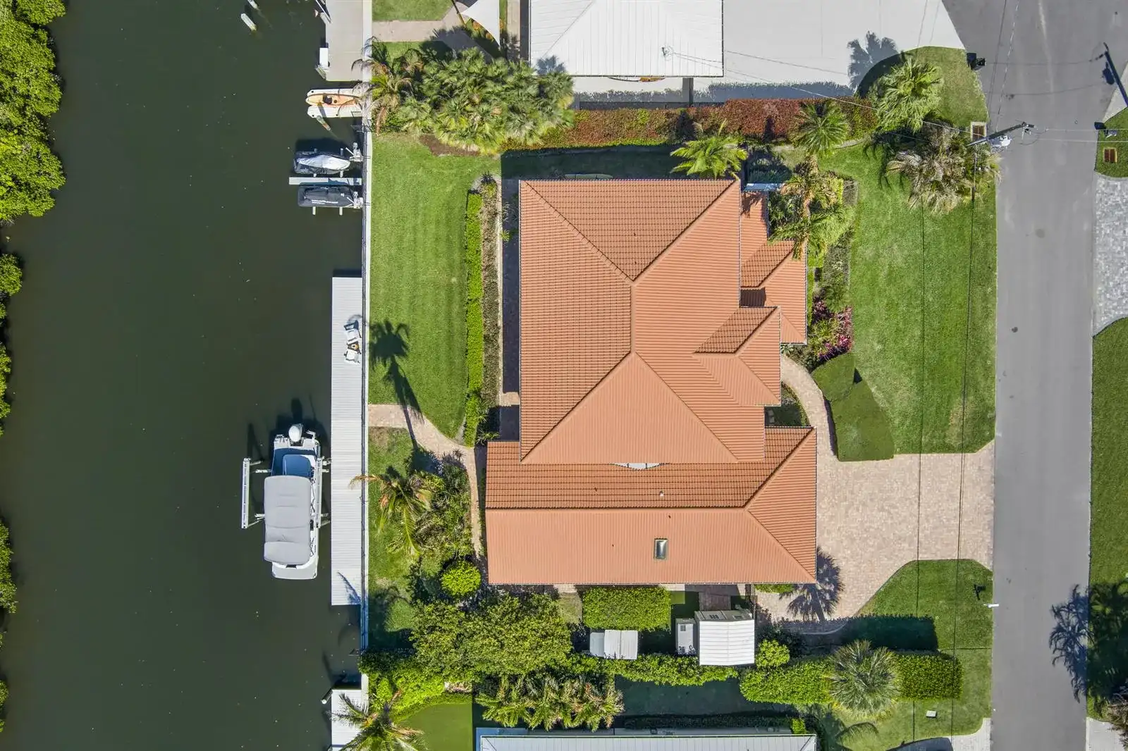8565 SE Palm Street, Hobe Sound FL 33455