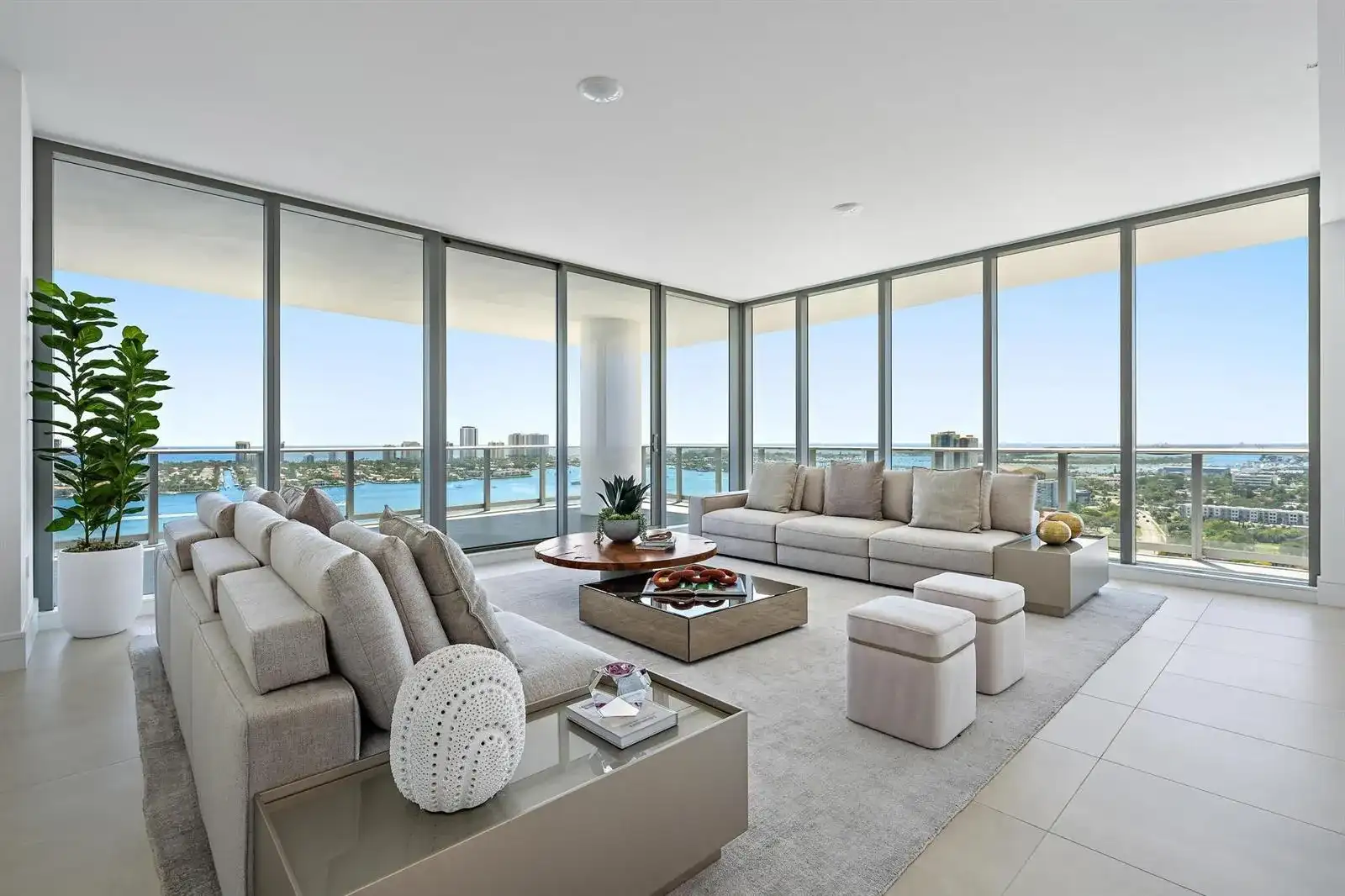 220 Lake Shore Drive # 2212, Lake Park FL 33403