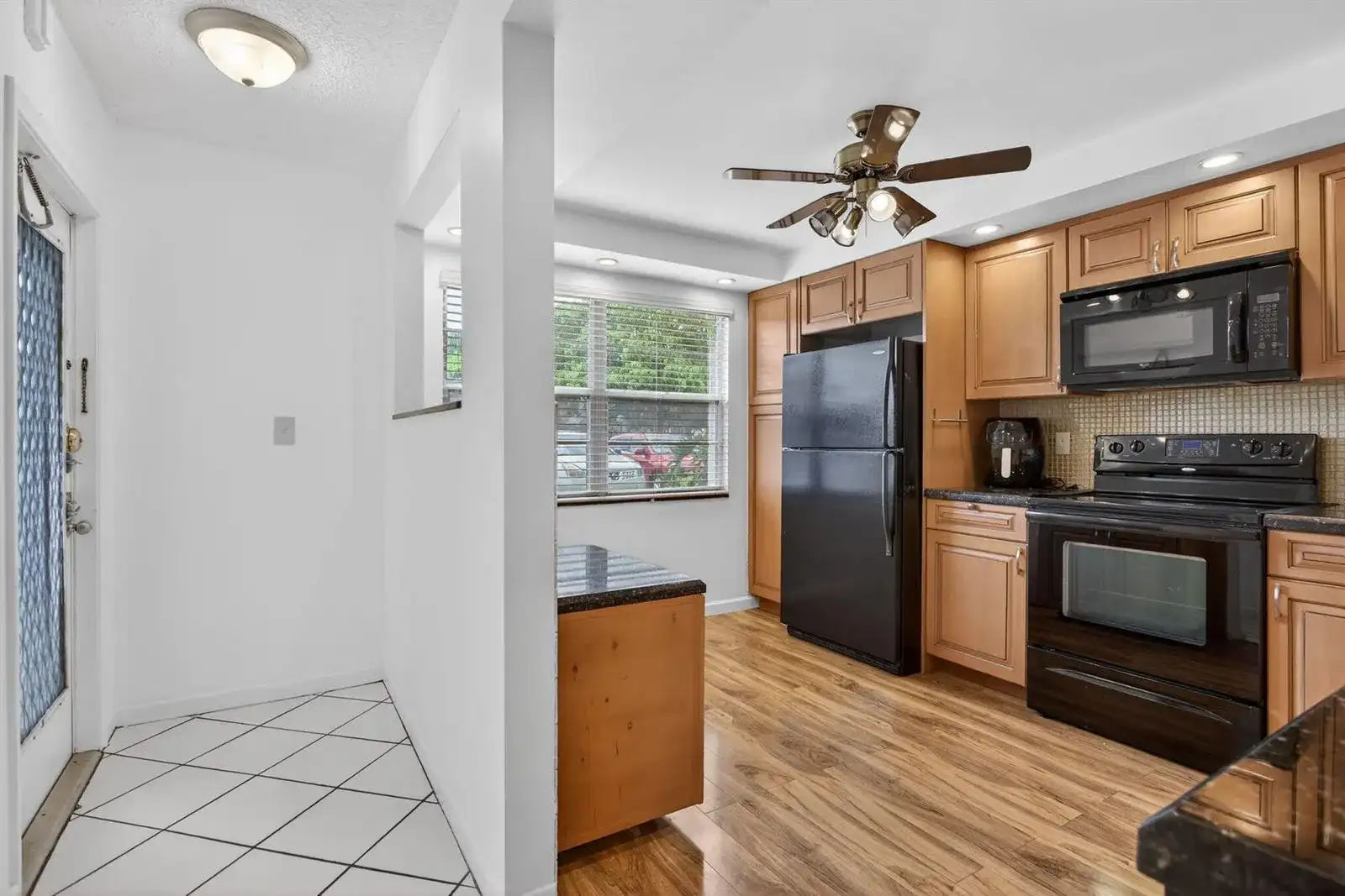 2201 Lucaya Bend # A1, Coconut Creek FL 33066