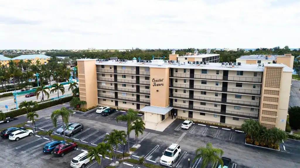 760 E Ocean Avenue # 303, Boynton Beach FL 33435