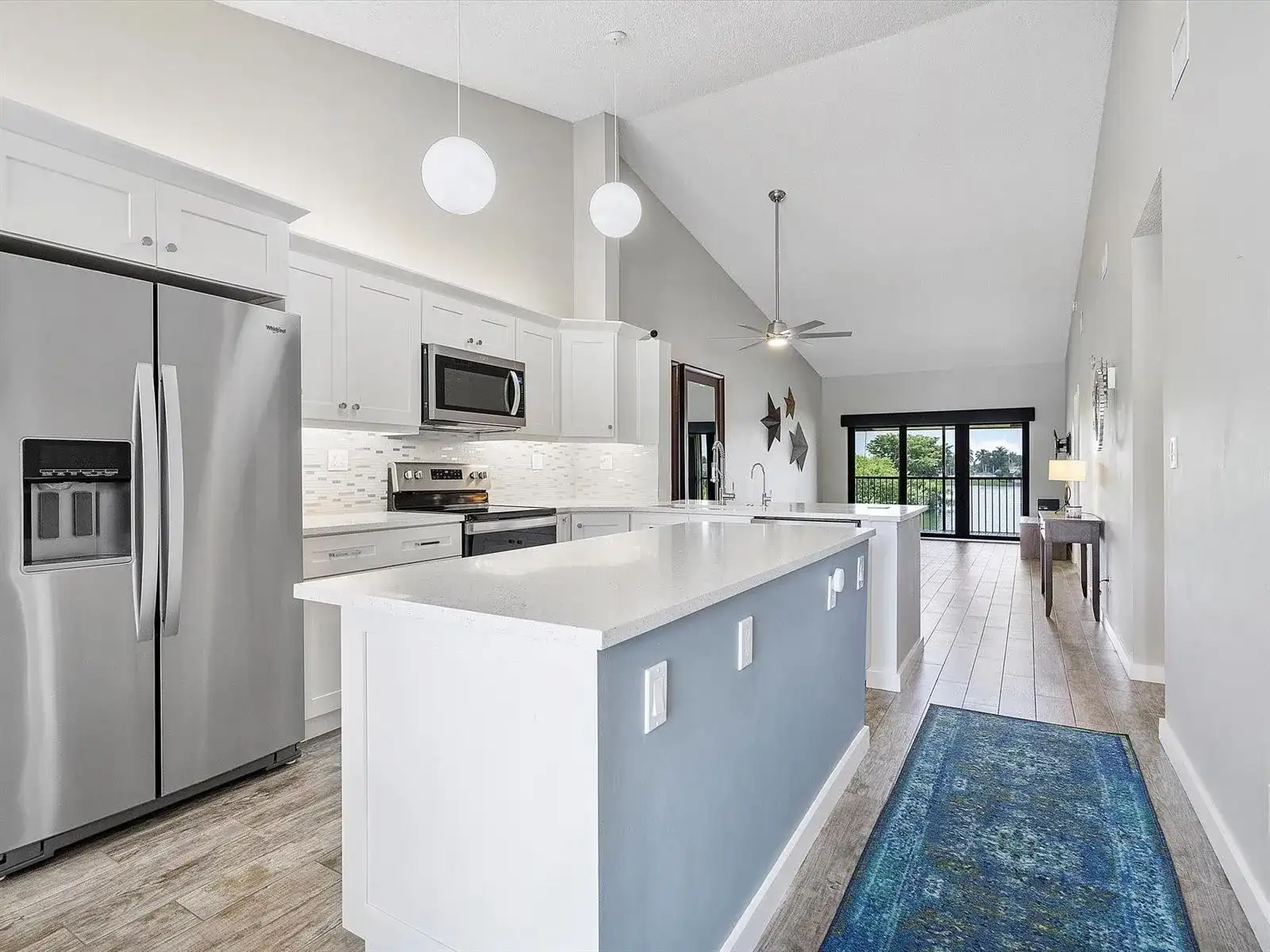 3200 NW 46th Street # 203, Oakland Park FL 33309