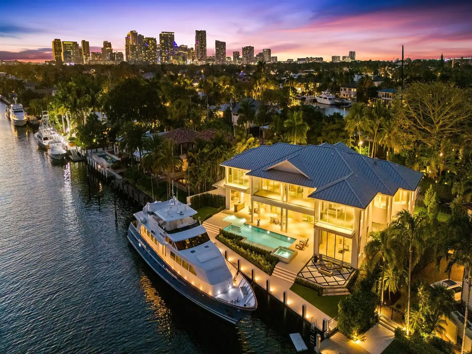 1822 SE 9th Street, Fort Lauderdale FL 33316