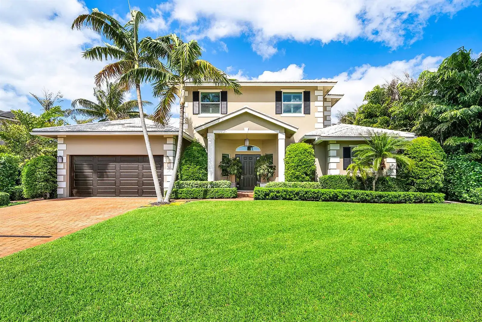 33 Spanish River Drive, Ocean Ridge FL 33435