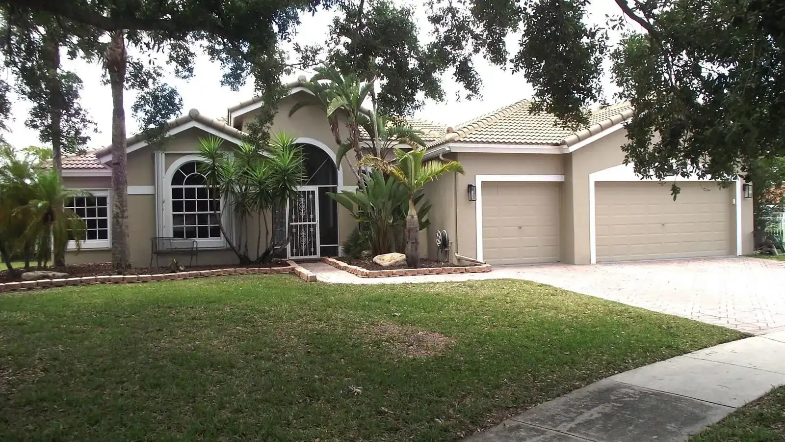 3945 Diamond Chip Court, Wellington FL 33414