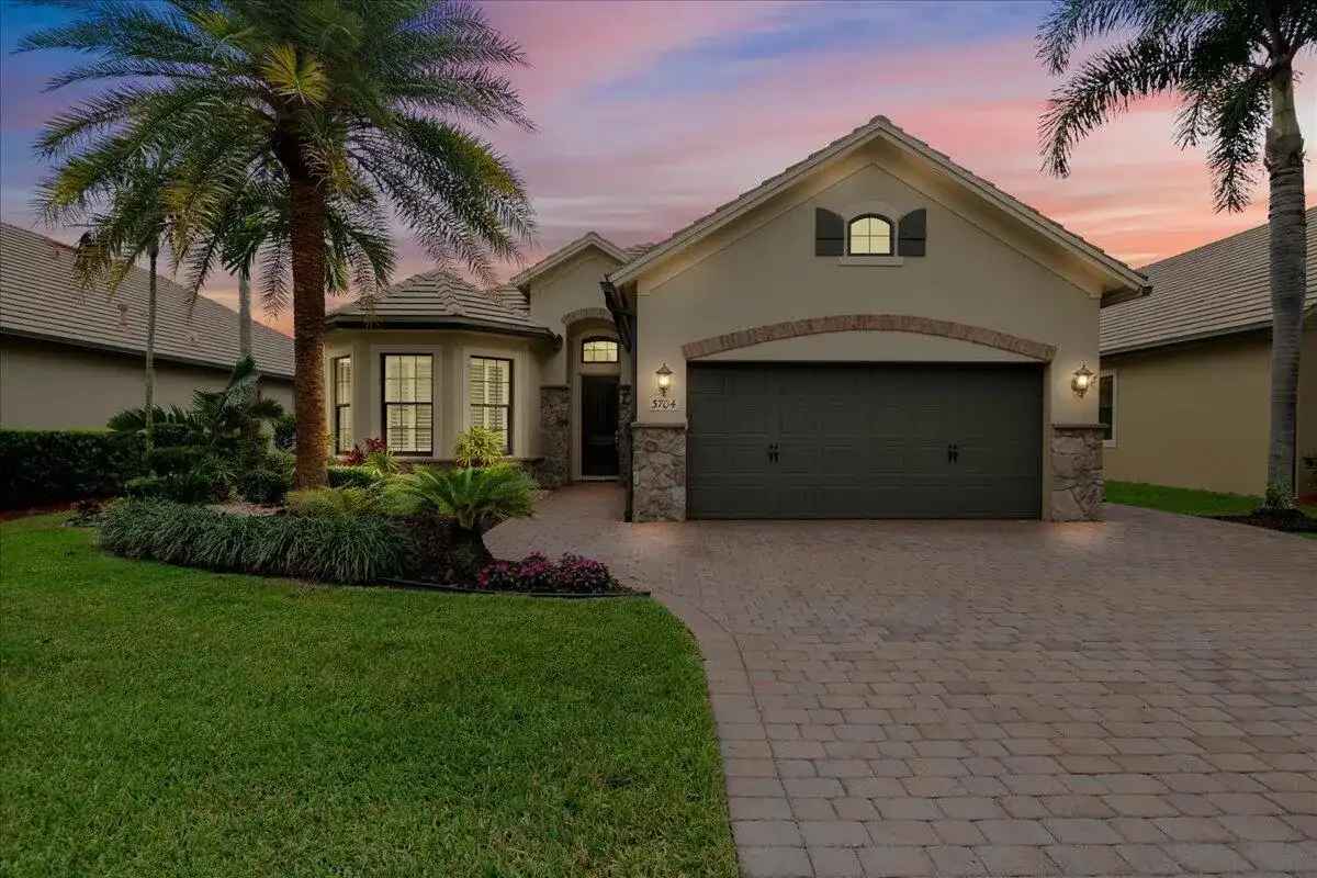 3704 Siena Circle, Wellington FL 33414