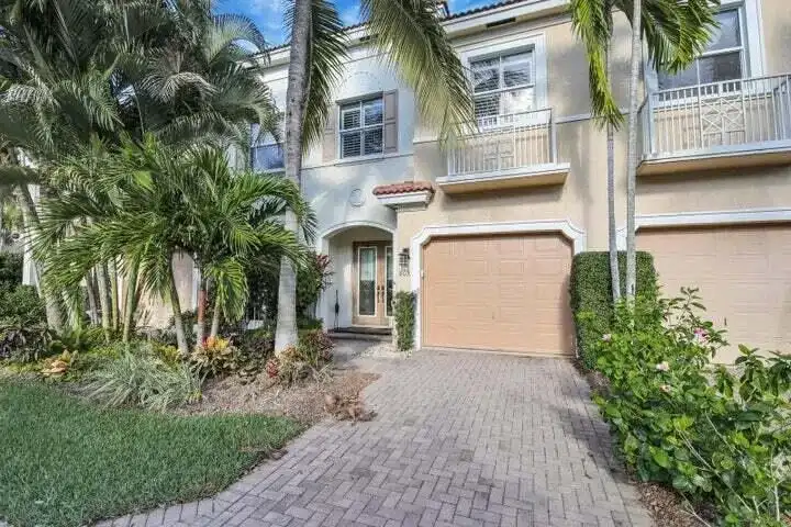 1000 Us-1 # 805, Jupiter FL 33477