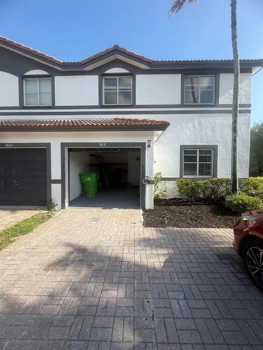 9831 NW 24th Street, Sunrise FL 33322