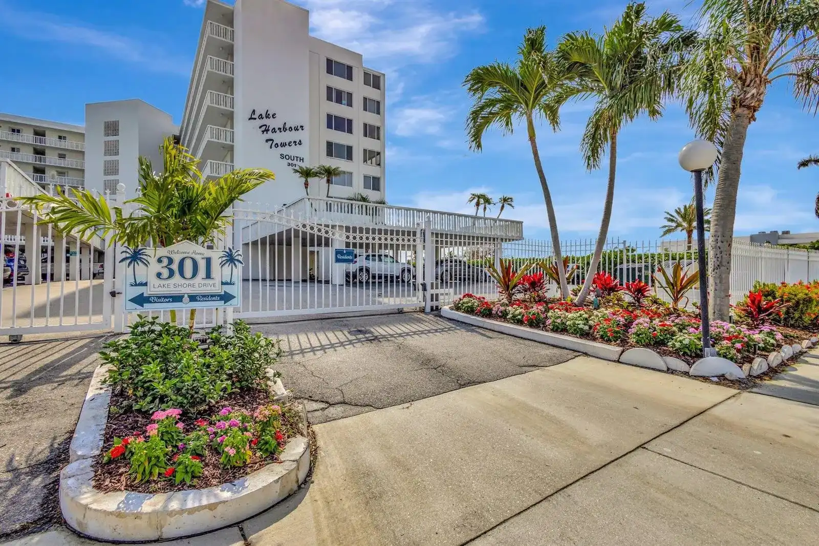 301 Lake Shore Drive # 503, Lake Park FL 33403