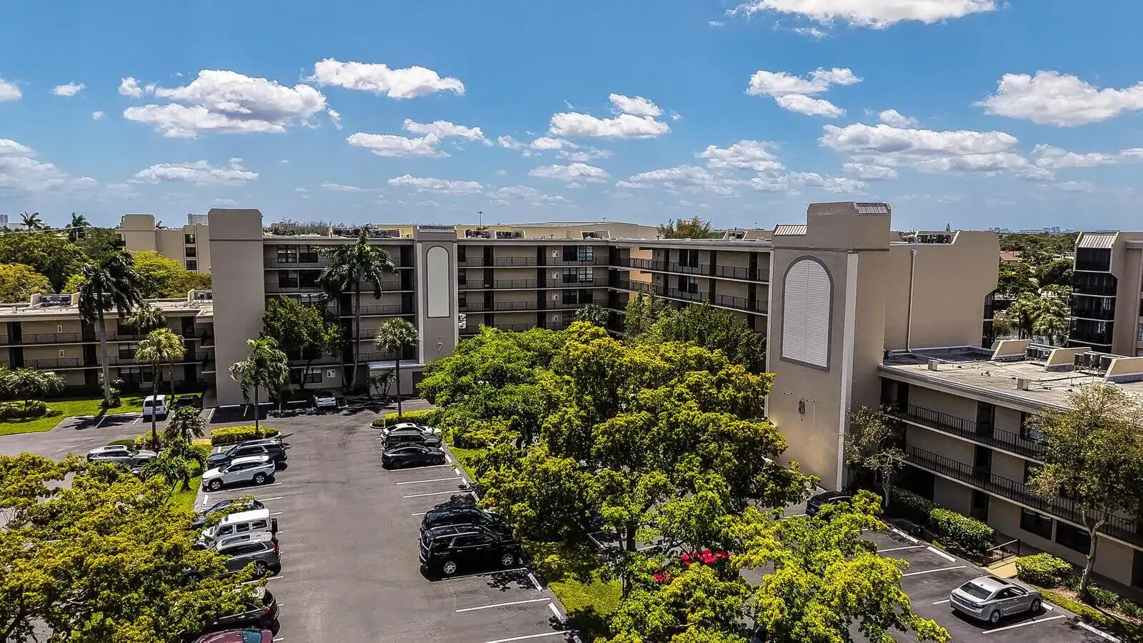8 Royal Palm Way # 401, Boca Raton FL 33432