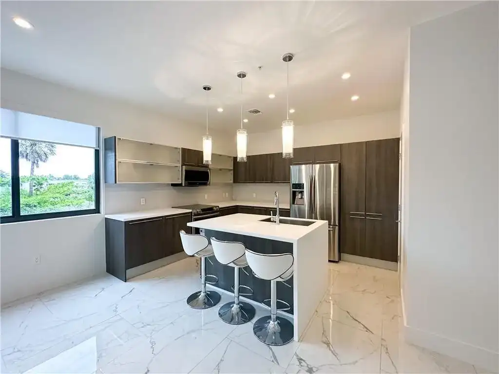 113 SE 1st Circle, Pompano Beach FL 33060