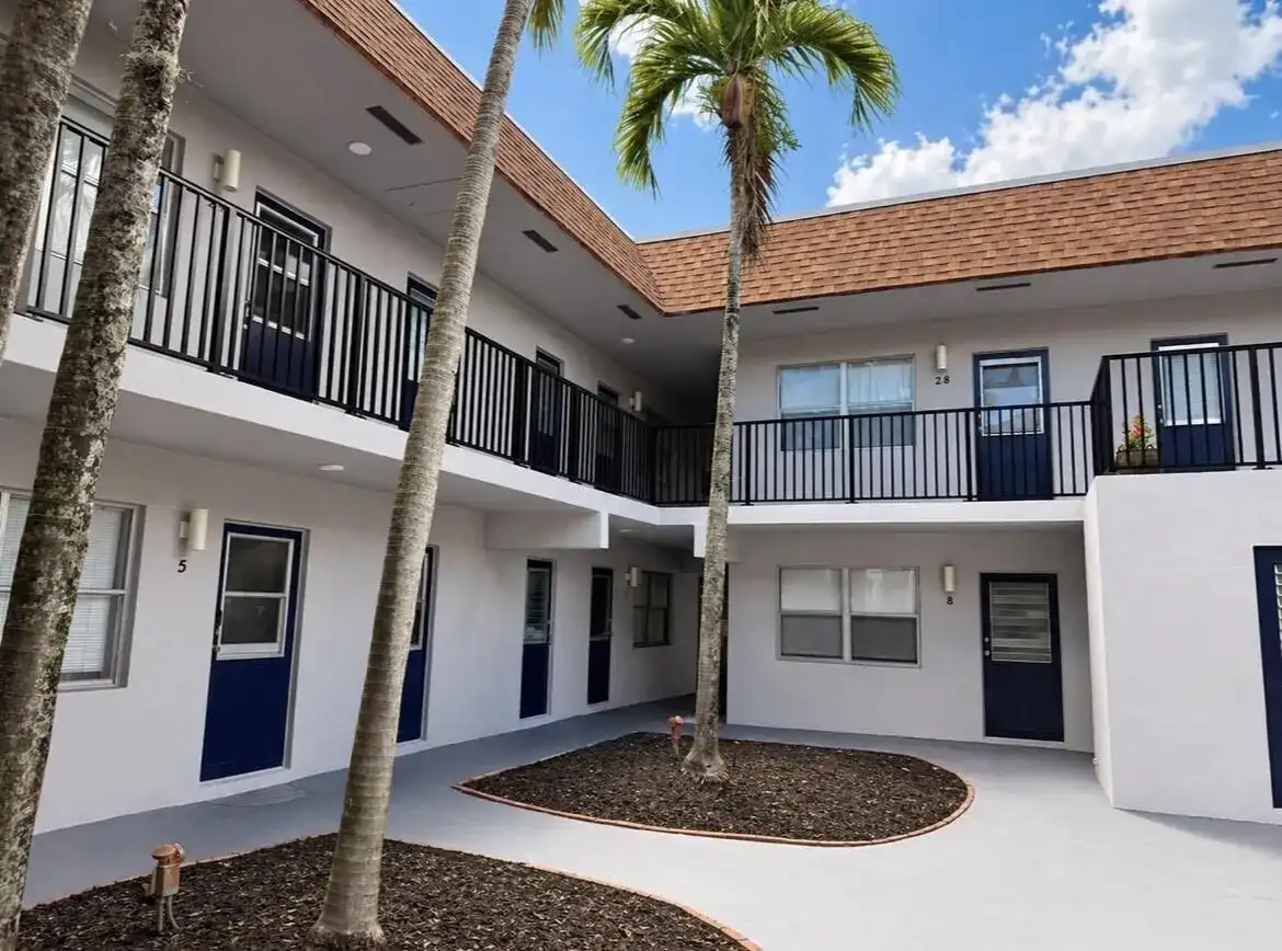 260 NW 19th Street # 27, Boca Raton FL 33432