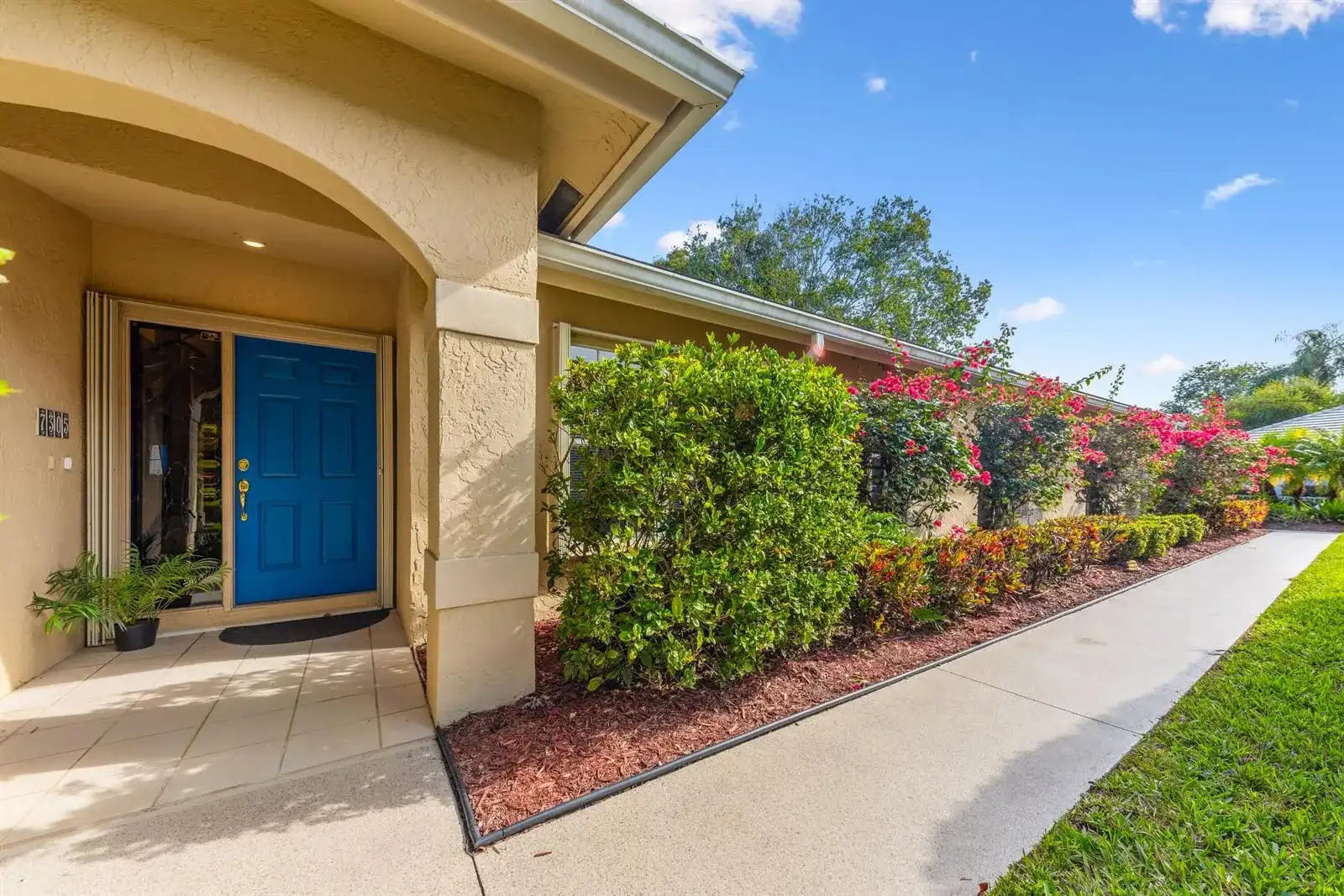 7305 Marsh Terrace, Port St. Lucie FL 34986