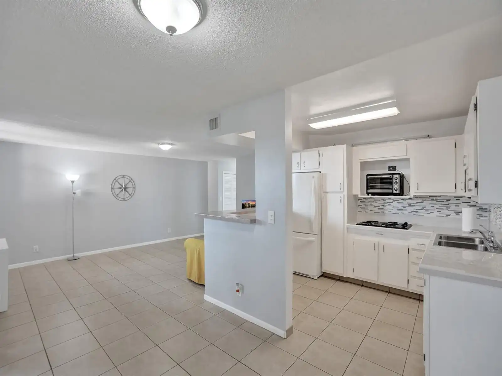 1811 Jefferson Street # 404, Hollywood FL 33020