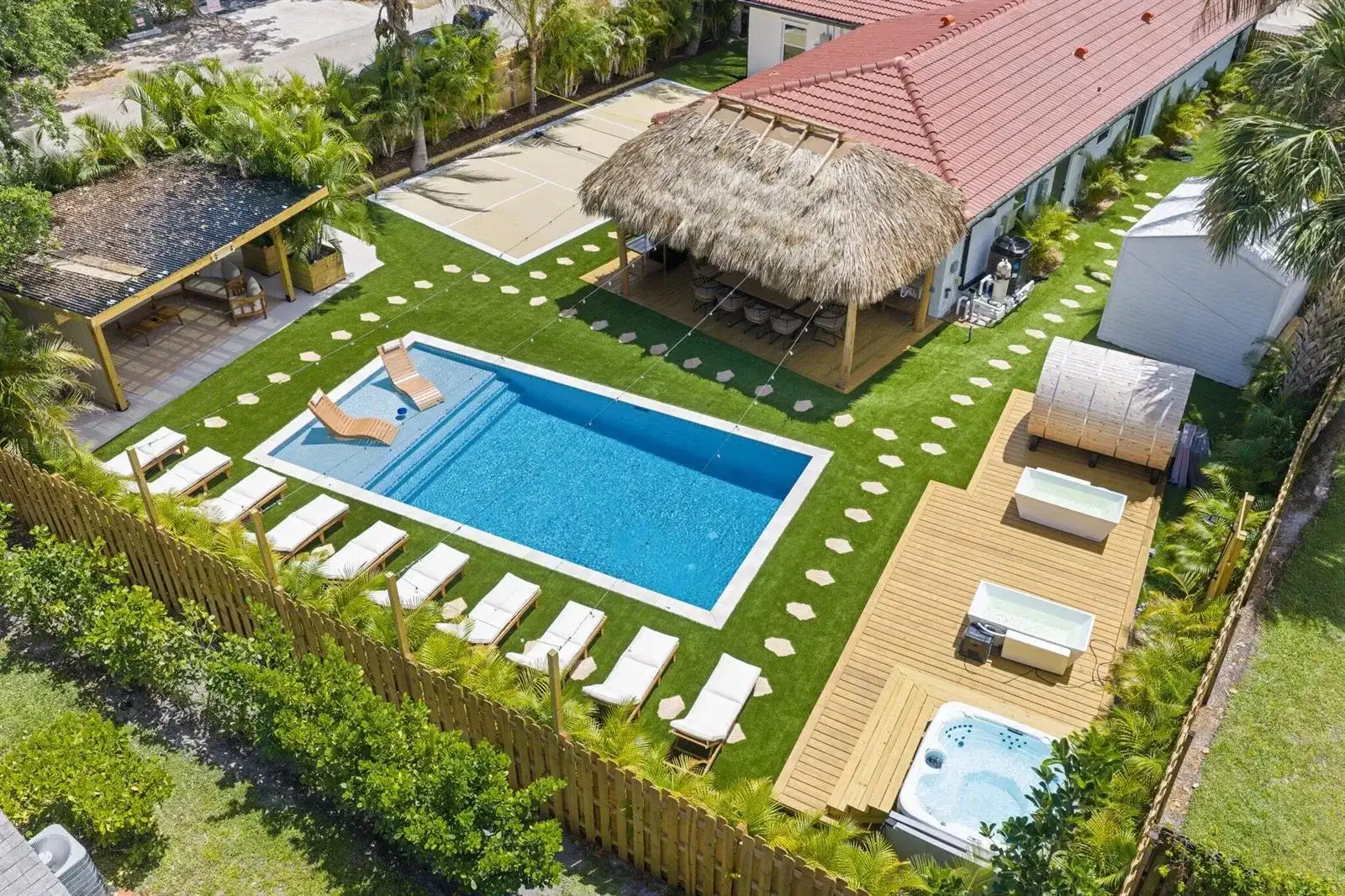 275 NE 16th Street, Delray Beach FL 33444