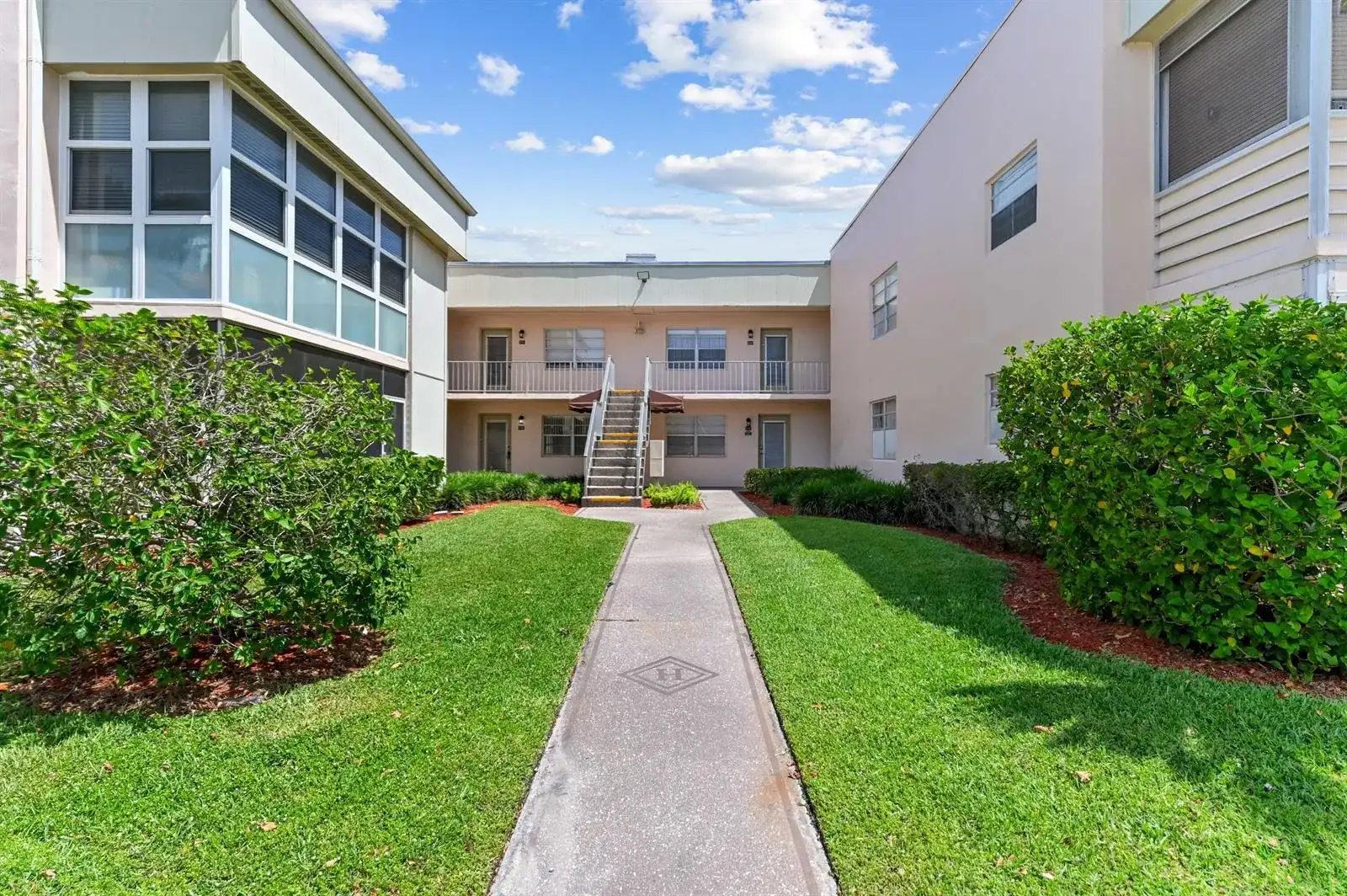346 Capri # H, Delray Beach FL 33484