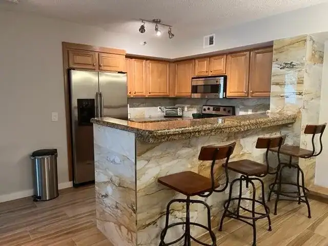 160 Yacht Club 206 Way # 206, Hypoluxo FL 33462