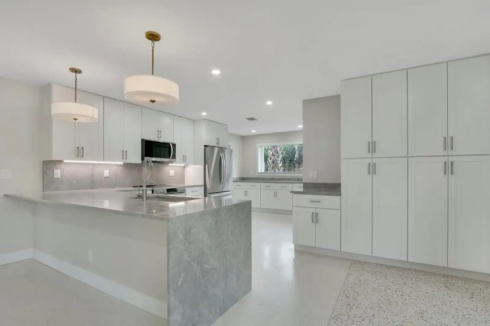 732 Pelican Way, North Palm Beach FL 33408