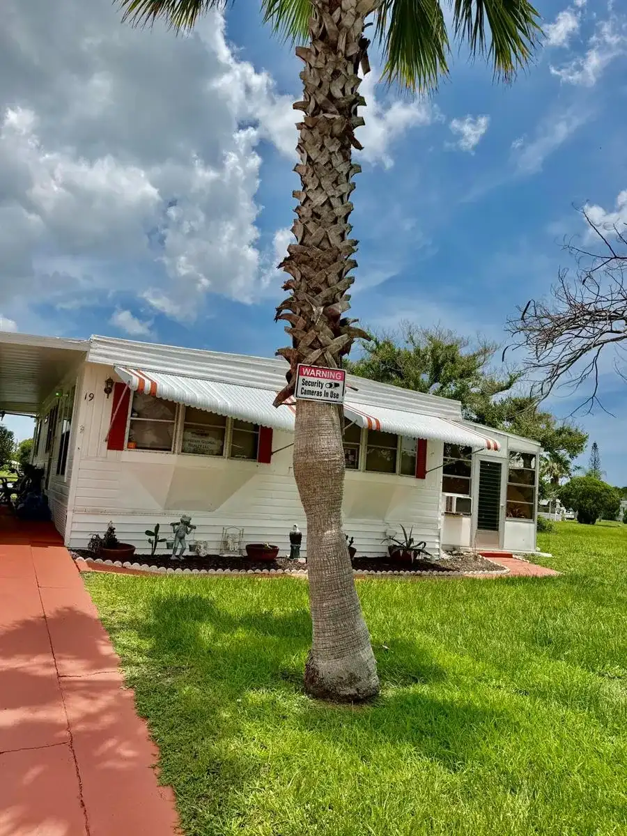 19 Rio Verde Way, Port St. Lucie FL 34952