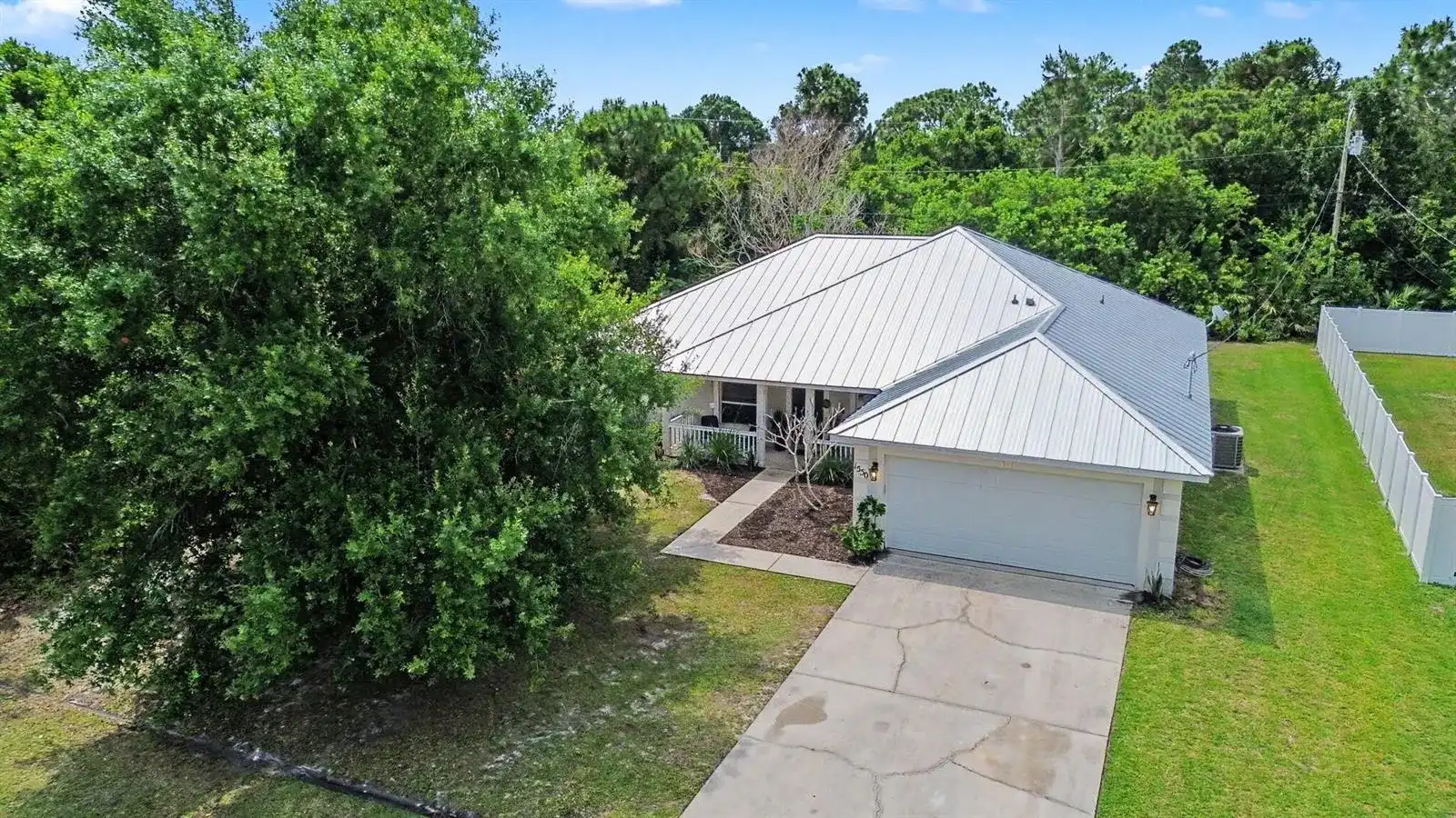 1550 SW Kosnar Avenue, Port St. Lucie FL 34953