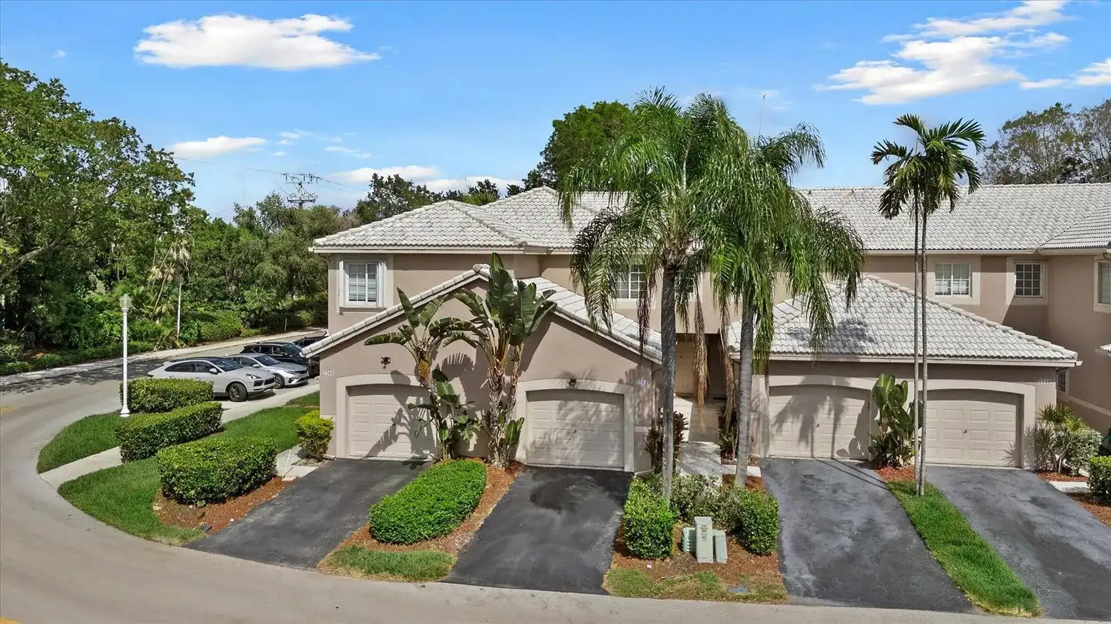 2264 Salerno Circle, Weston FL 33327