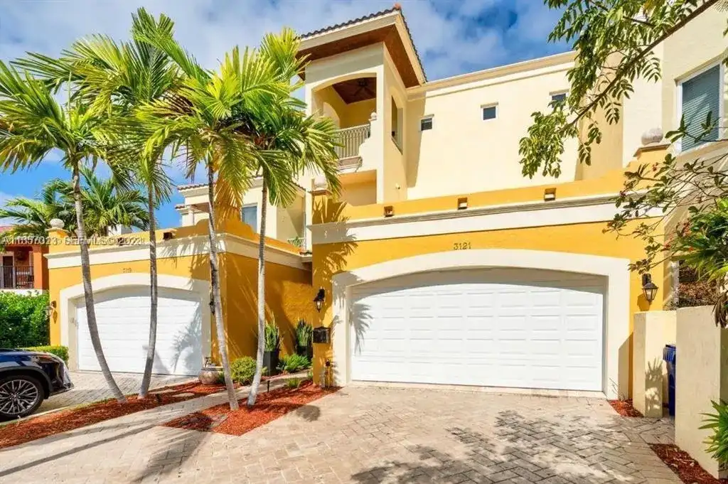 3121 NE 26th Street, Fort Lauderdale FL 33305