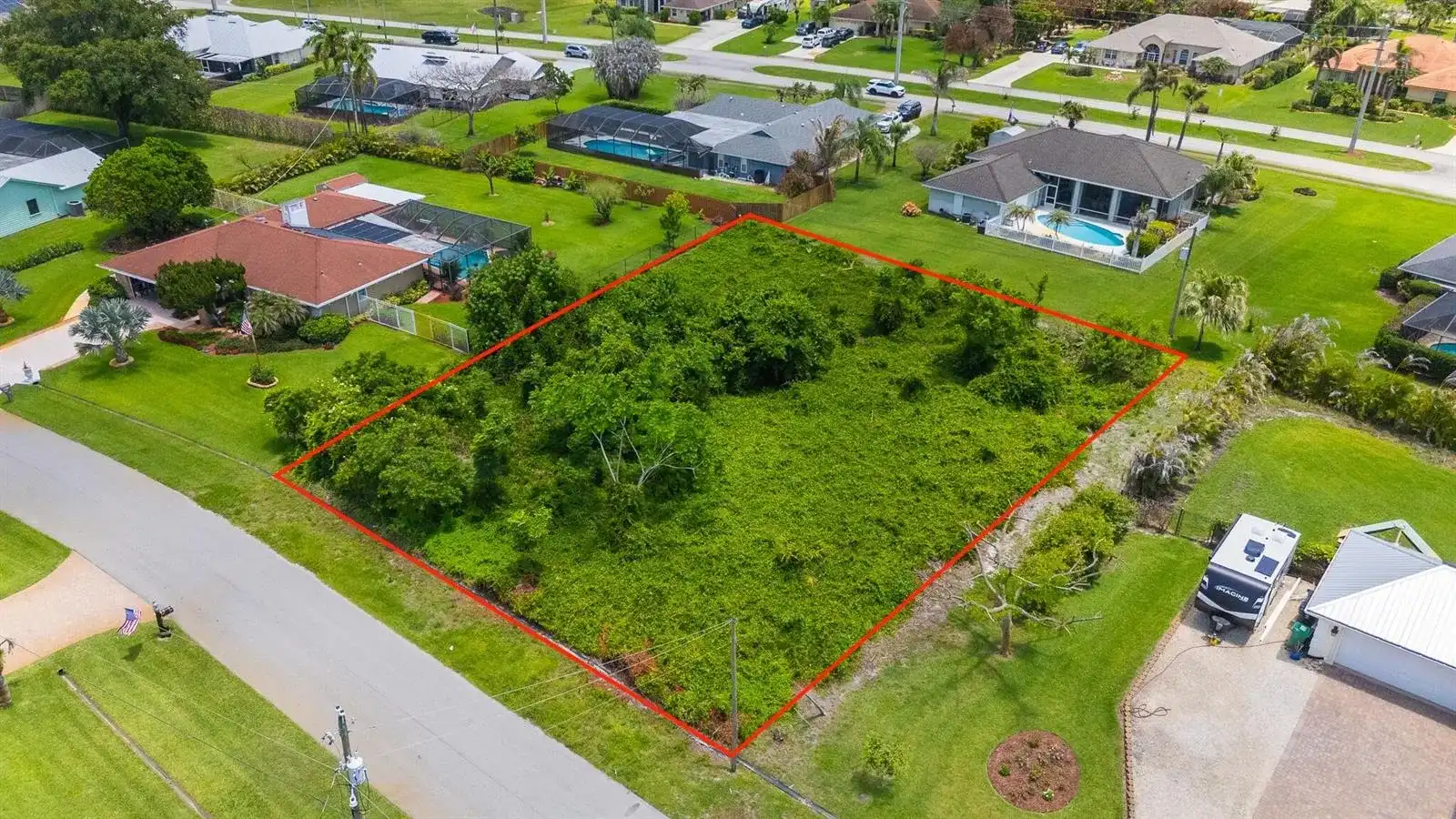 2012 SE Giffen Avenue, Port St. Lucie FL 34952