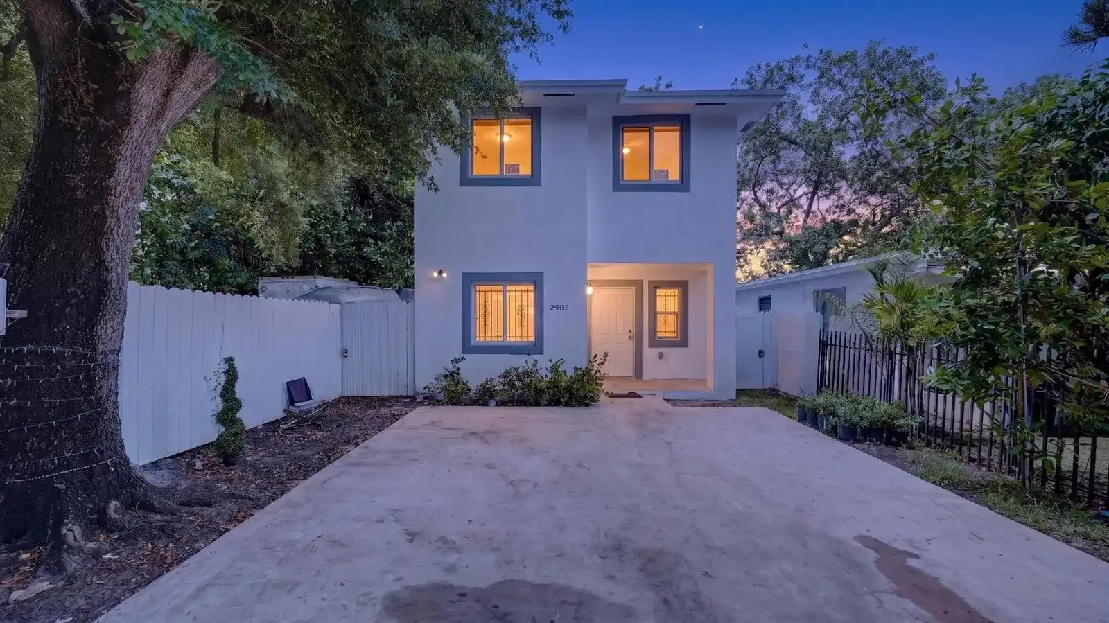 2902 NW 44th Street, Miami FL 33142