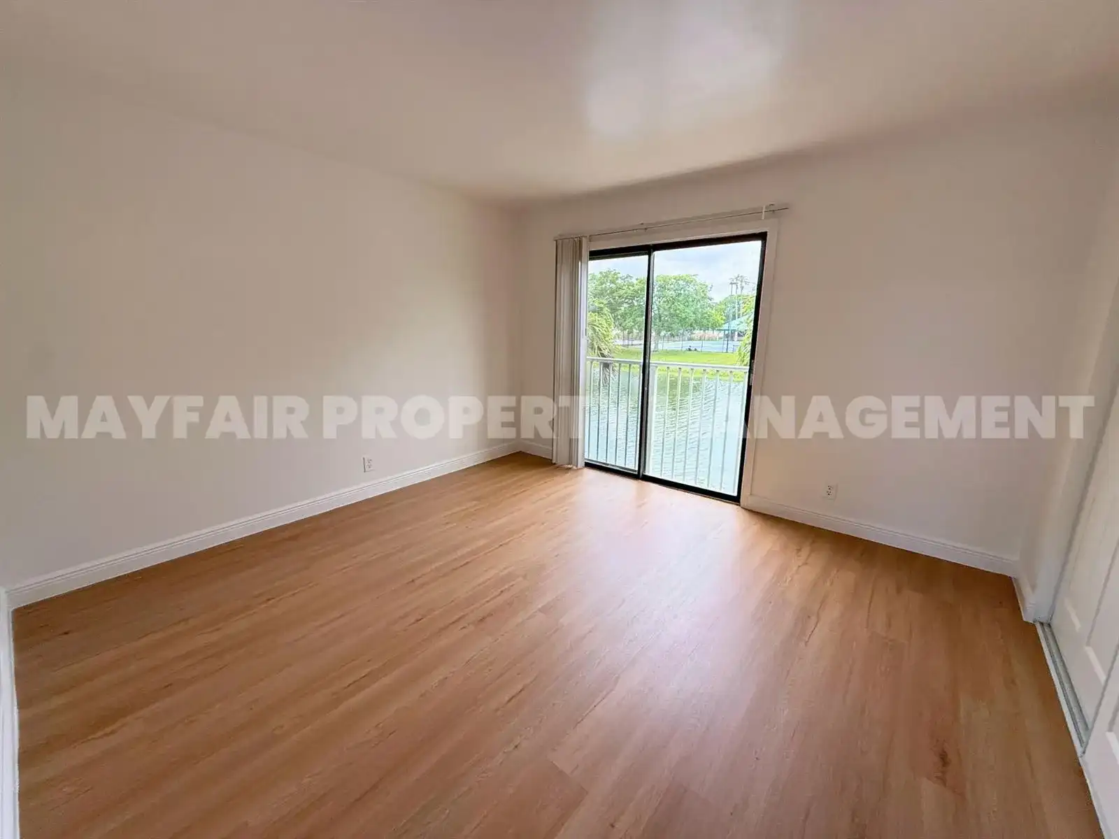 4100 NW 16th Avenue # 11, Oakland Park FL 33309