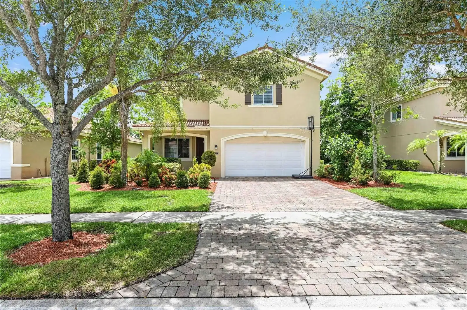 6819 Osage Circle, West Palm Beach FL 33413