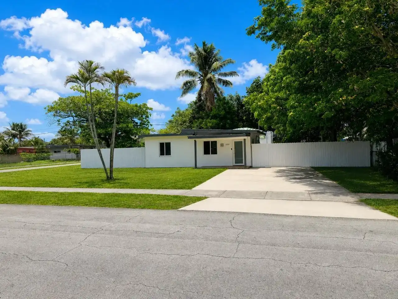 1100 NW 141st Street, Miami FL 33168
