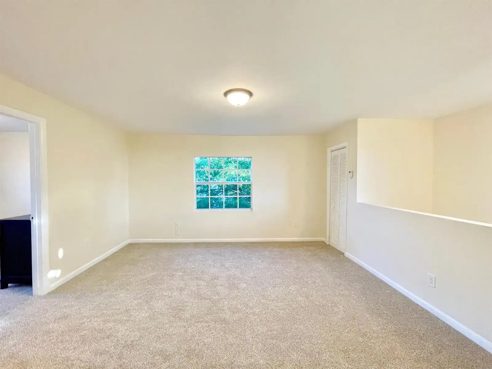 5555 Garden Avenue, West Palm Beach FL 33405