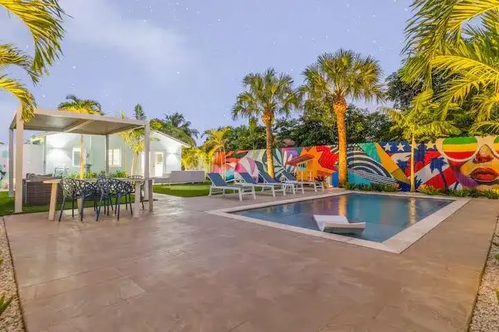 322 NW 4th Avenue, Delray Beach FL 33444