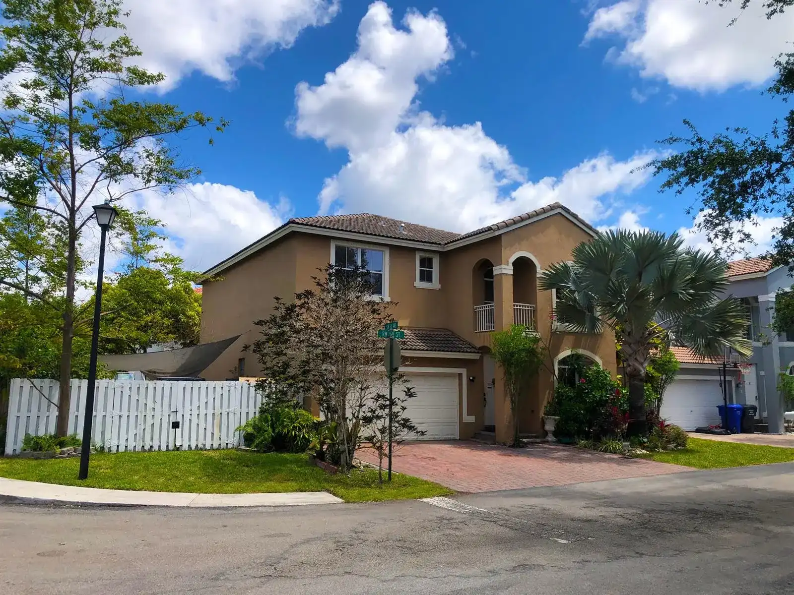 3775 SW 50th Street, Fort Lauderdale FL 33312