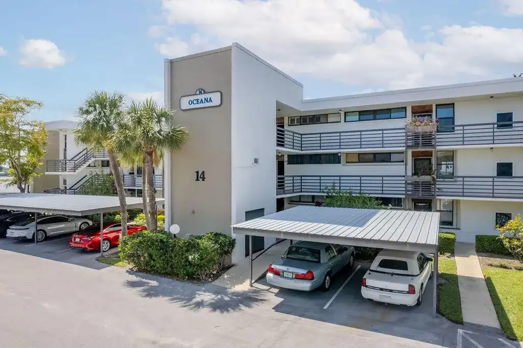 1950 SW Palm City Road # 14203, Stuart FL 34994