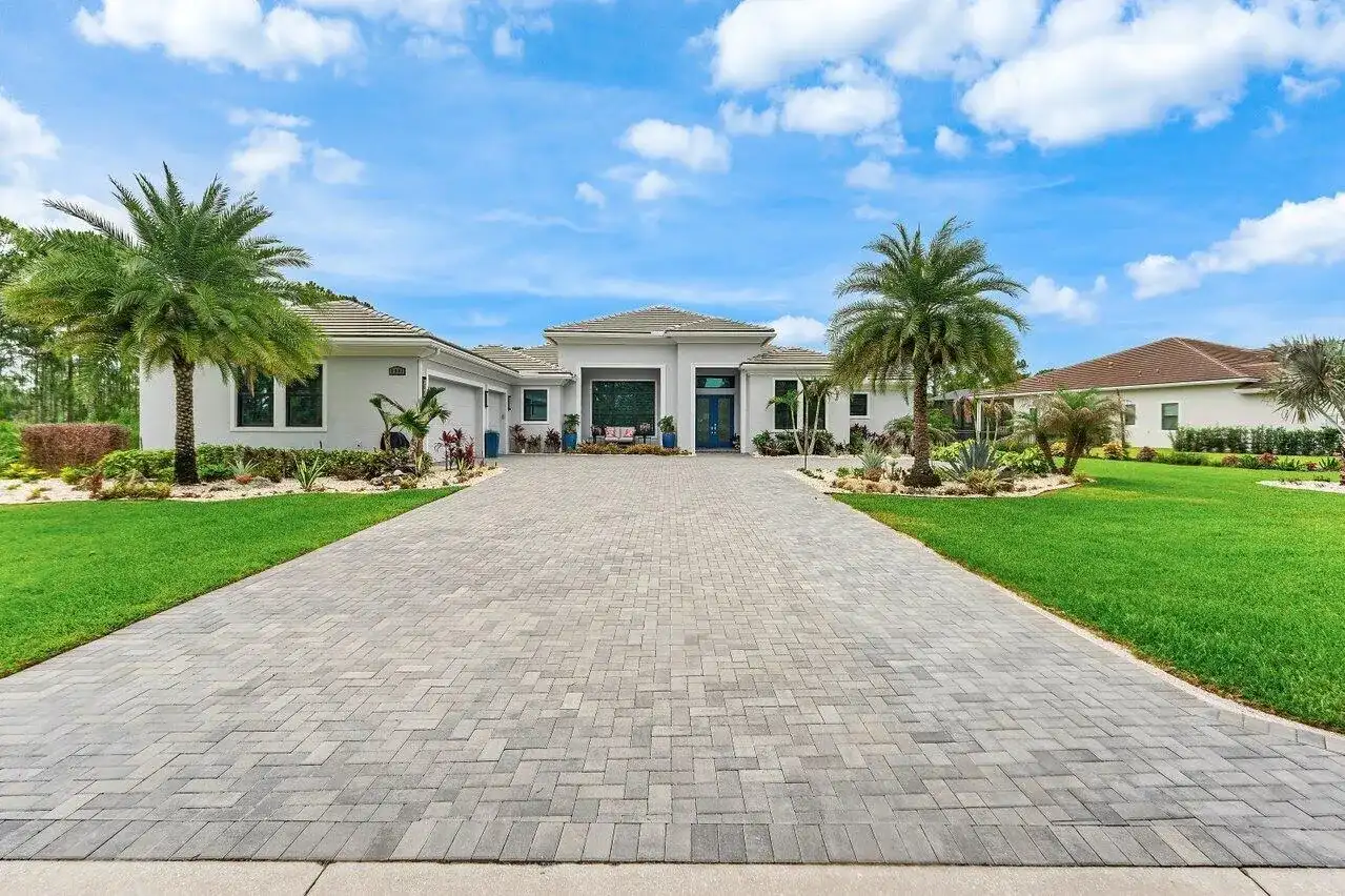 2893 SW Goldenglow Drive, Palm City FL 34990