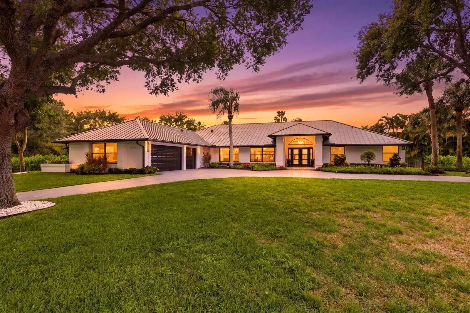 15555 De Havilland Court, Wellington FL 33414