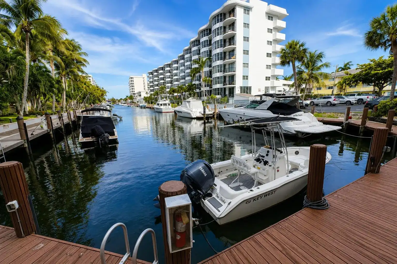 4800 Bayview # 306, Fort Lauderdale FL 33308