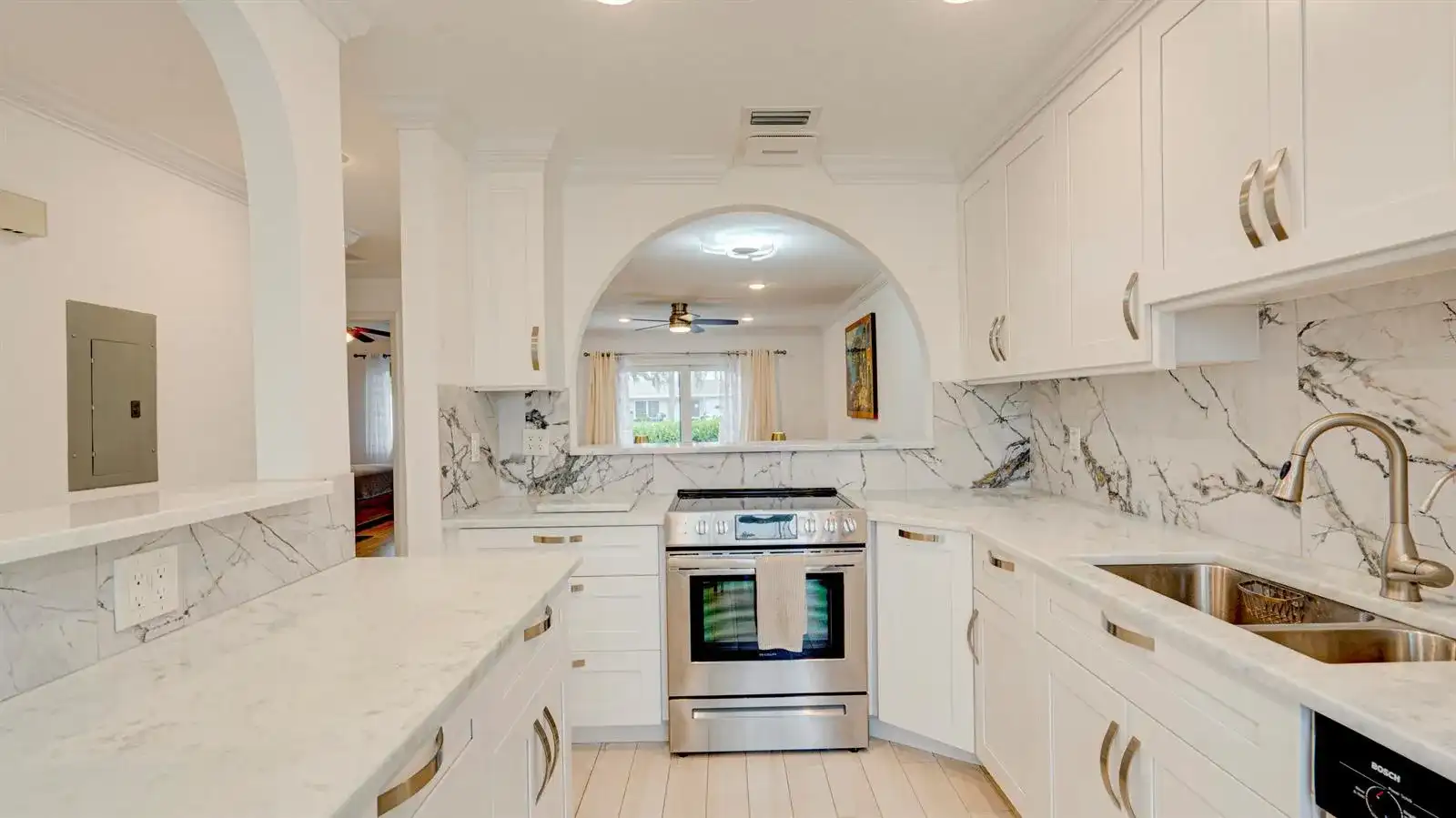8638 Bella Vista Drive, Boca Raton FL 33433