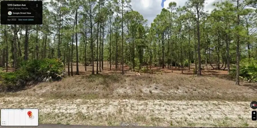 1215 Canton Avenue, Lehigh Acres FL 33972