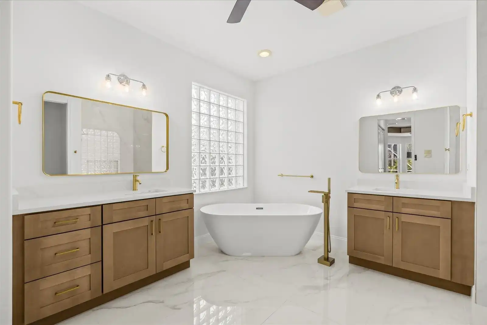 7558 Tarpon Cove Circle, Lake Worth FL 33467