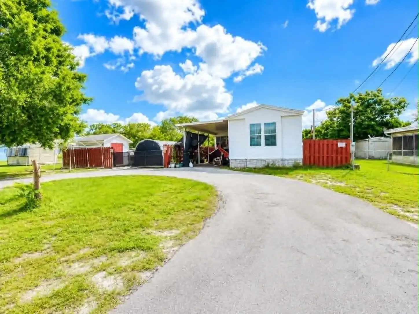2908 SE 37th Avenue, Okeechobee FL 34974