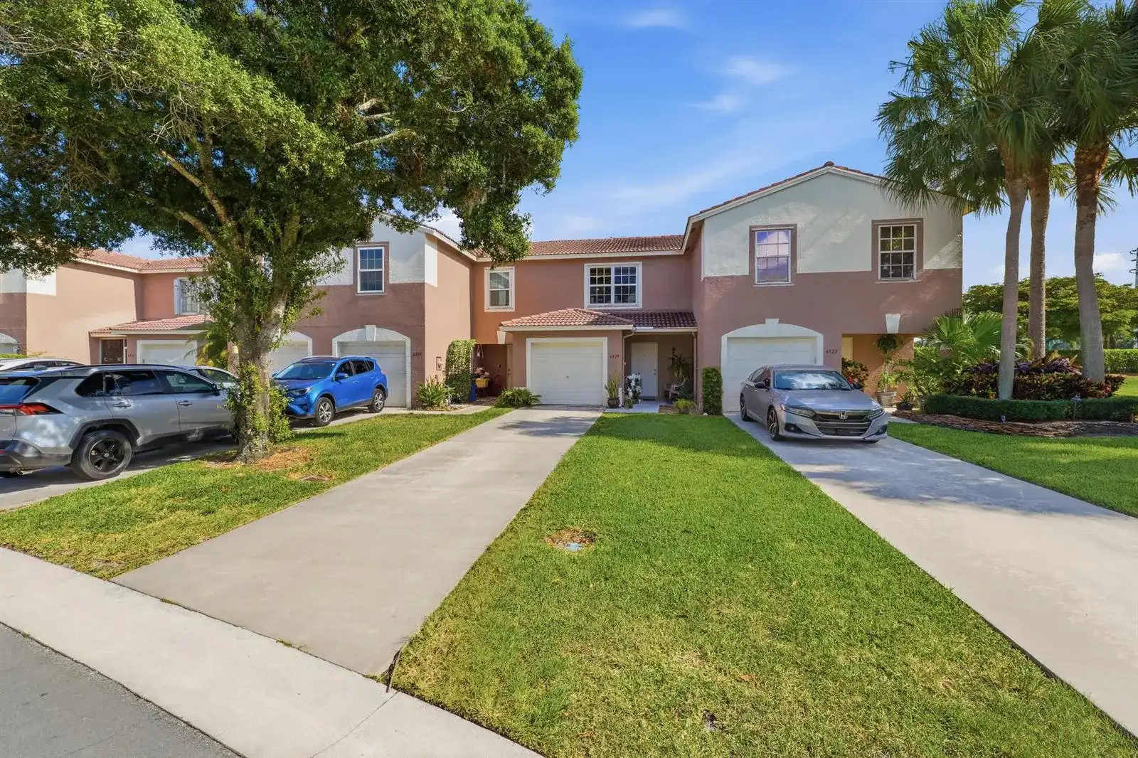 6929 Willow Creek Run, Lake Worth FL 33463