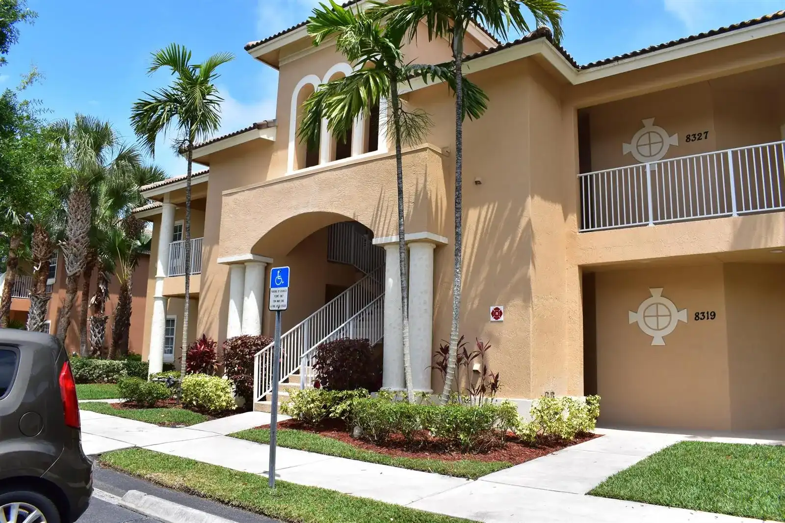 8325 Mulligan Circle, Port St. Lucie FL 34986